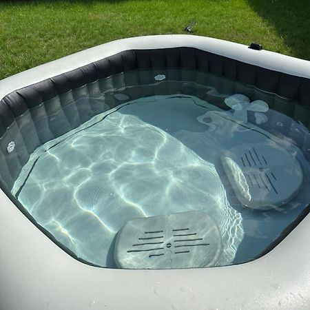 Ferienwohnung Traumhafte Haushaelfte Mit Kamin, Garten & Whirlpool Berlin Exterior foto
